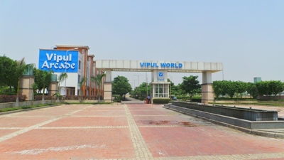 240 square yard east facing corner plot for sale in Vipul World, Ferozepur Road, Ludhiana